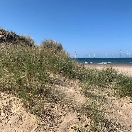 101 Sapphire Tees Bay *