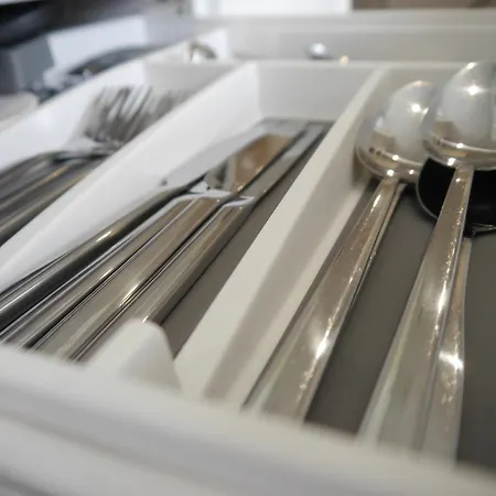 101 Sapphire Tees Bay * Redcar